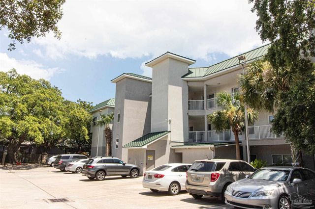212 Harbor Blvd 102, Destin, FL 32541