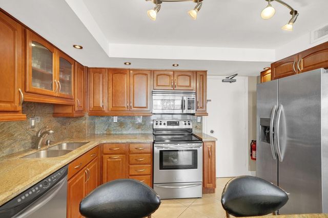 3850 Galt Ocean Drive 2004, Fort Lauderdale, FL 33308