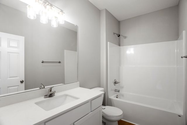 500 Ironwood Avenue, Woodward, IA 50276