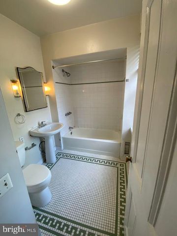 559 N 5TH ST, Philadelphia, PA 19123