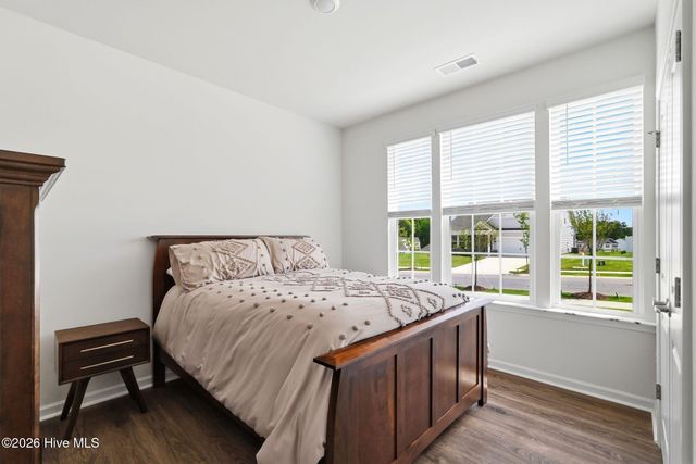 607 Pine Dune Lane, Aberdeen, NC 28315
