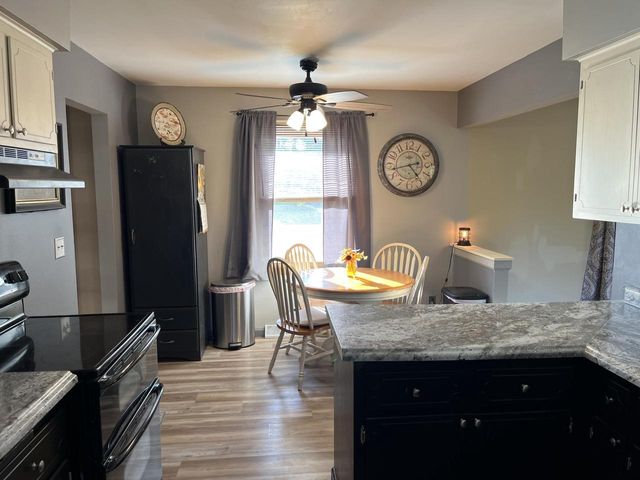 W163S7358 Bay Lane DRIVE, Muskego, WI 53150