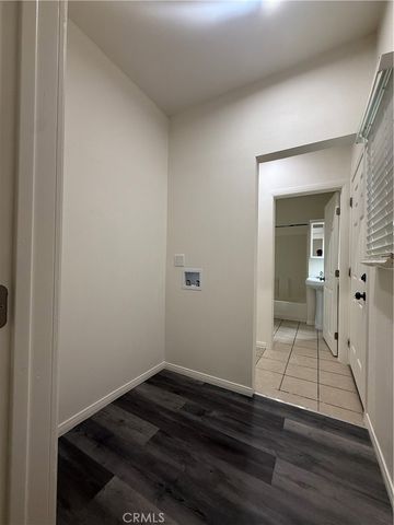 1085 Hoffman Avenue 10, Long Beach, CA 90813