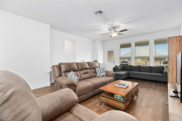 116 Raleigh DR, Georgetown, TX 78633