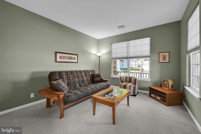 1546 EMERSON DR, Mount Joy, PA 17552