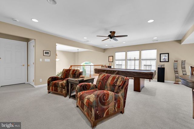 1546 EMERSON DR, Mount Joy, PA 17552