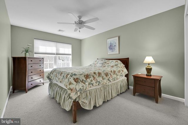 1546 EMERSON DR, Mount Joy, PA 17552