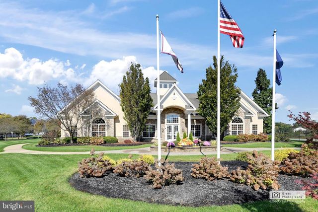 1546 EMERSON DR, Mount Joy, PA 17552