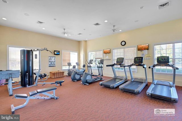 1546 EMERSON DR, Mount Joy, PA 17552