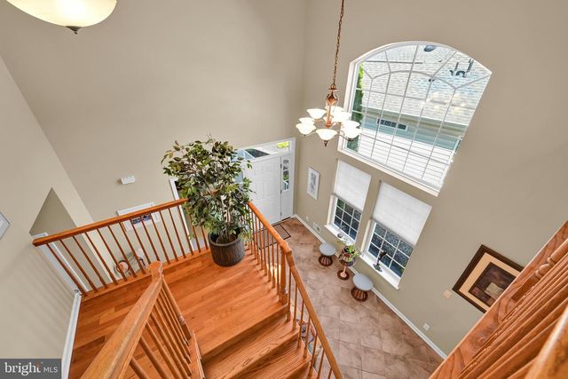 1546 EMERSON DR, Mount Joy, PA 17552