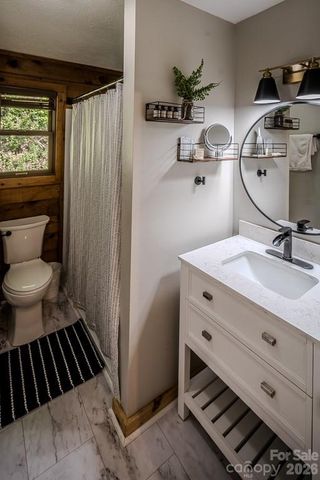 239 Dutch Treat Road, Banner Elk, NC 28504