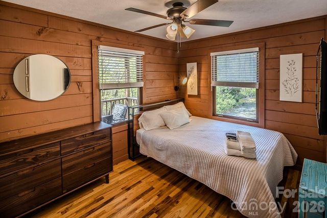 239 Dutch Treat Road, Banner Elk, NC 28504