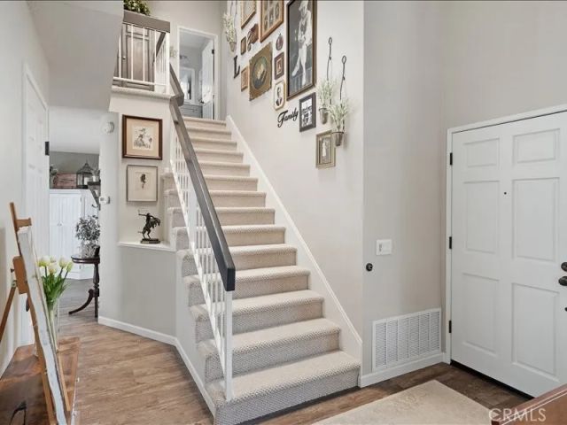 22648 Oxford, Saugus, CA 91350