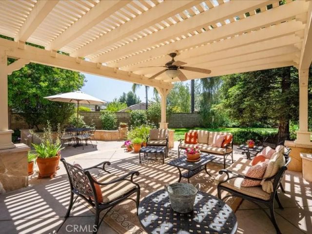 22648 Oxford, Saugus, CA 91350