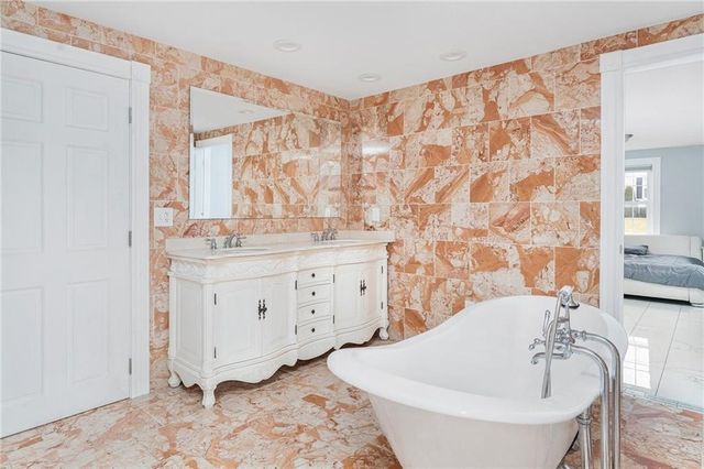 45 Hazelwood Avenue, East Providence, RI 02914