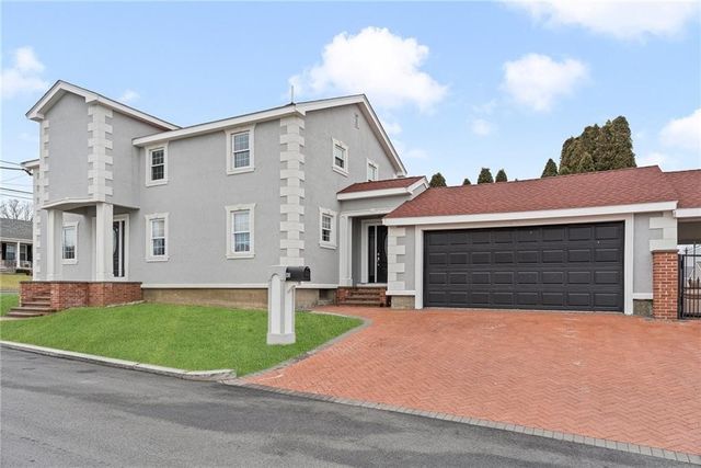 45 Hazelwood Avenue, East Providence, RI 02914