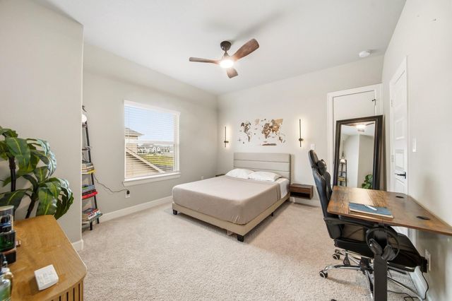702 Hooks Trail, League City, TX 77573