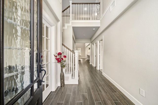 702 Hooks Trail, League City, TX 77573