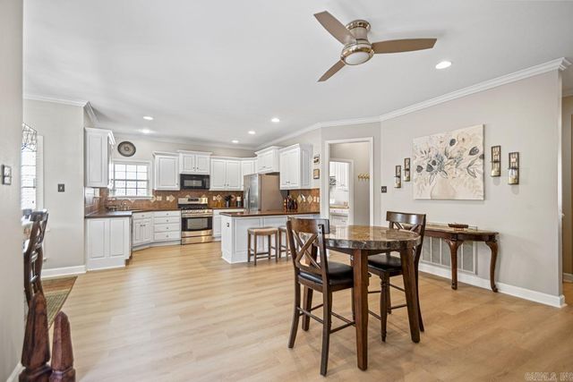 2815 Mossy Creek Drive, Little Rock, AR 72211