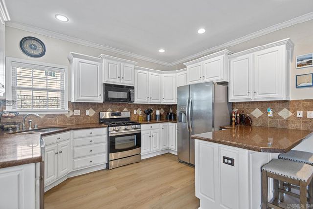 2815 Mossy Creek Drive, Little Rock, AR 72211