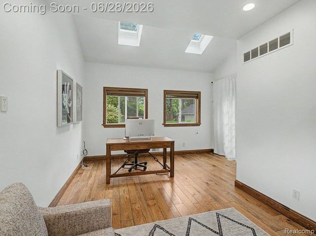 1010 Genesee Drive, Royal Oak, MI 48073