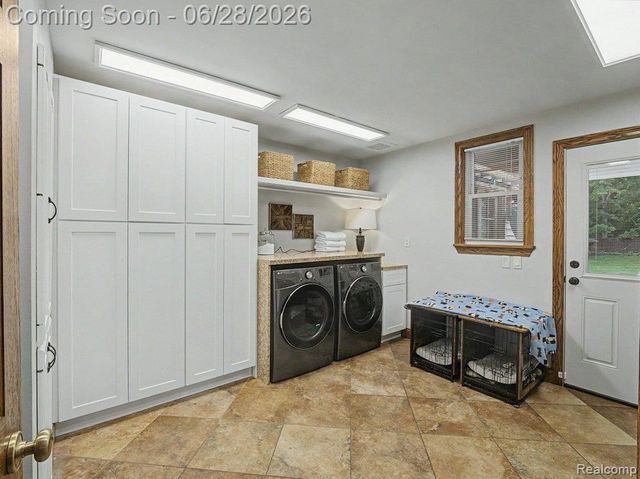 1010 Genesee Drive, Royal Oak, MI 48073