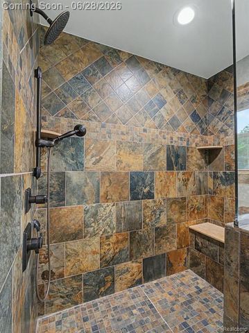 1010 Genesee Drive, Royal Oak, MI 48073