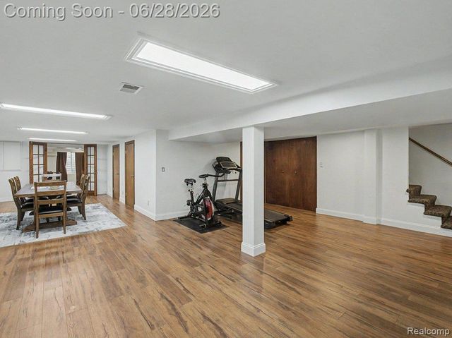 1010 Genesee Drive, Royal Oak, MI 48073