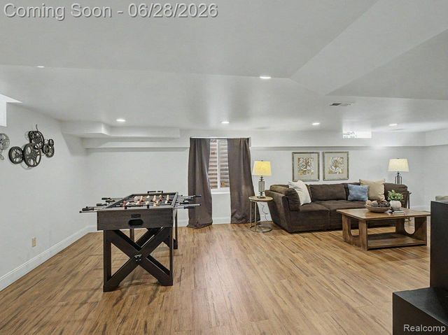 1010 Genesee Drive, Royal Oak, MI 48073