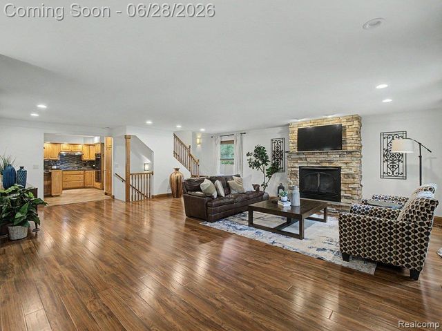 1010 Genesee Drive, Royal Oak, MI 48073