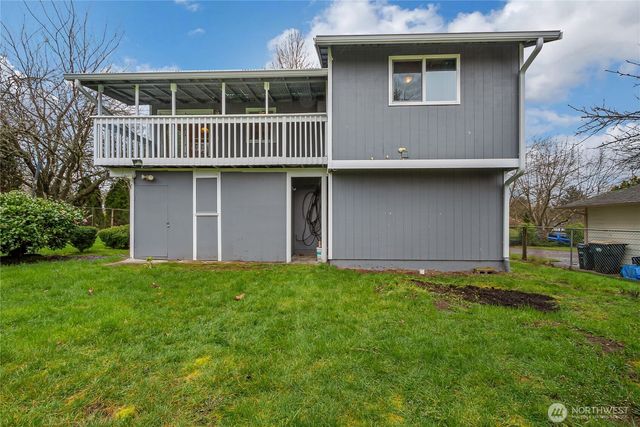 9310 Pinedrop Drive SE, Olympia, WA 98513