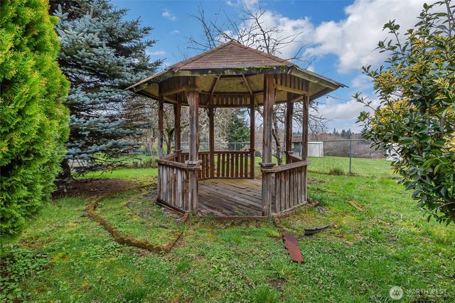 9310 Pinedrop Drive SE, Olympia, WA 98513