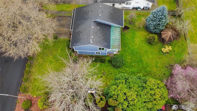 9310 Pinedrop Drive SE, Olympia, WA 98513