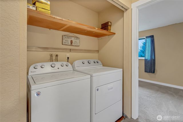 9310 Pinedrop Drive SE, Olympia, WA 98513