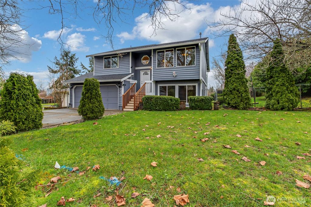 9310 Pinedrop Drive SE, Olympia, WA 98513