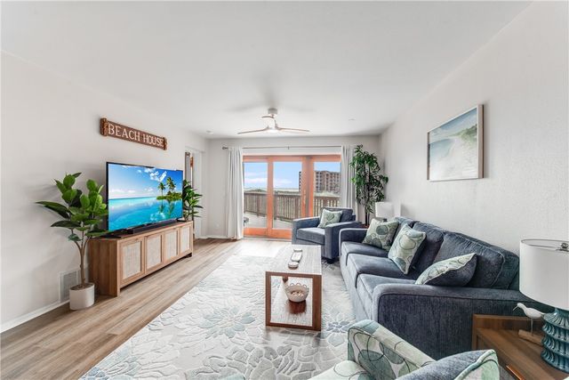 5973 State Highway 361 125, Port Aransas, TX 78373