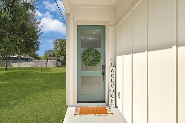 518 S Ohio Street, La Porte, TX 77571