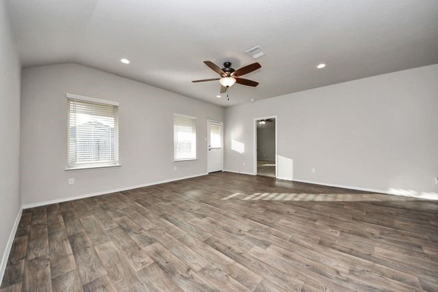 1702 Cooper Bluff Court, Richmond, TX 77469