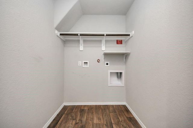 1702 Cooper Bluff Court, Richmond, TX 77469