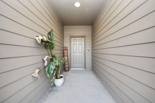 1702 Cooper Bluff Court, Richmond, TX 77469