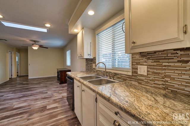 4204 Prince Street, Bakersfield, CA 93301