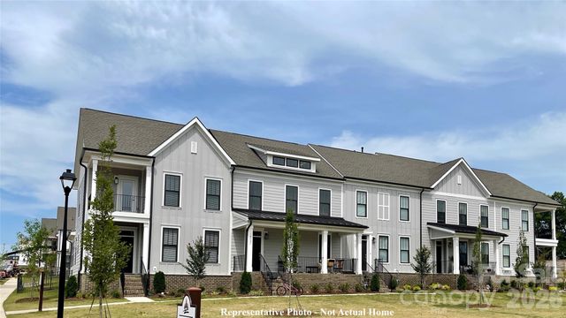 10221 Rainier Trail Drive NW, Huntersville, NC 28078