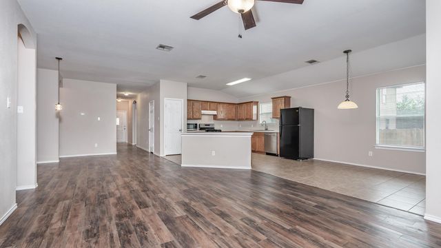 257 Lake Washington DR, Kyle, TX 78640
