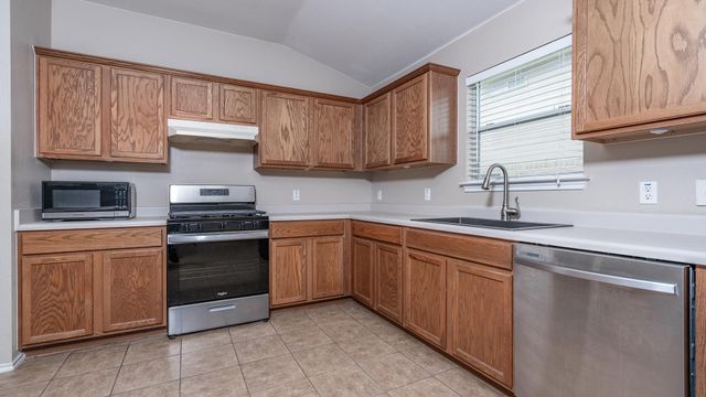 257 Lake Washington DR, Kyle, TX 78640