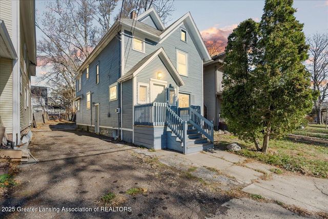 1232 W Michigan Avenue, Lansing, MI 48915
