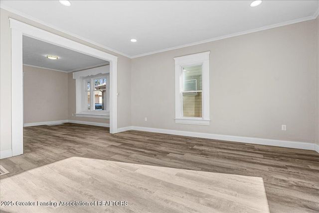 1232 W Michigan Avenue, Lansing, MI 48915