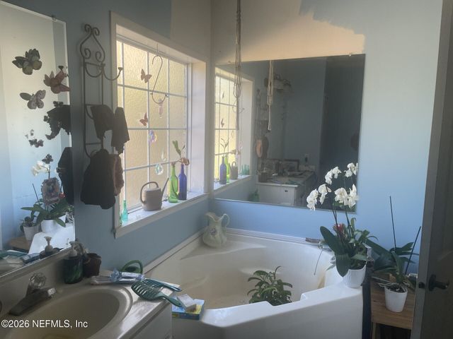 524 JILL Street, Middleburg, FL 32068