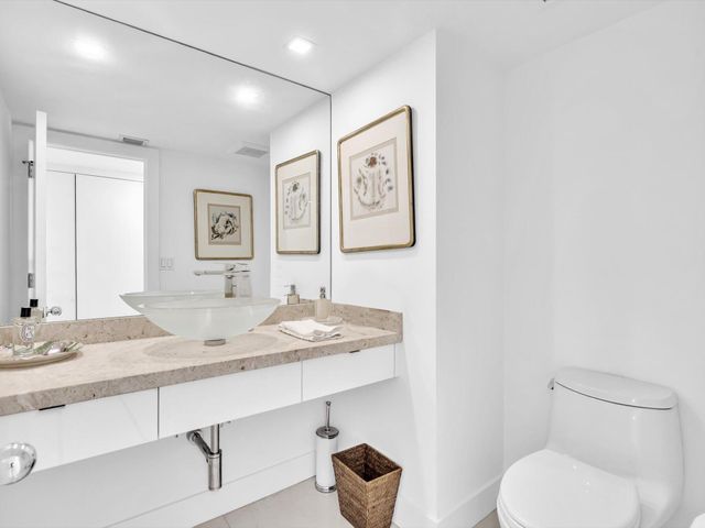 3300 S Ocean Boulevard 108S, Palm Beach, FL 33480