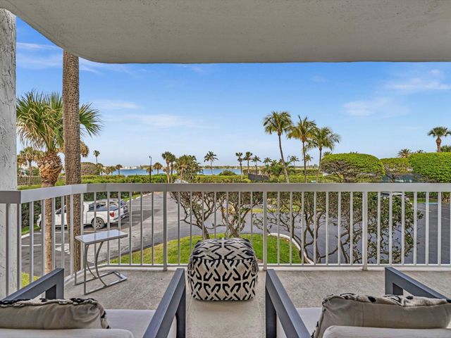 3300 S Ocean Boulevard 108S, Palm Beach, FL 33480