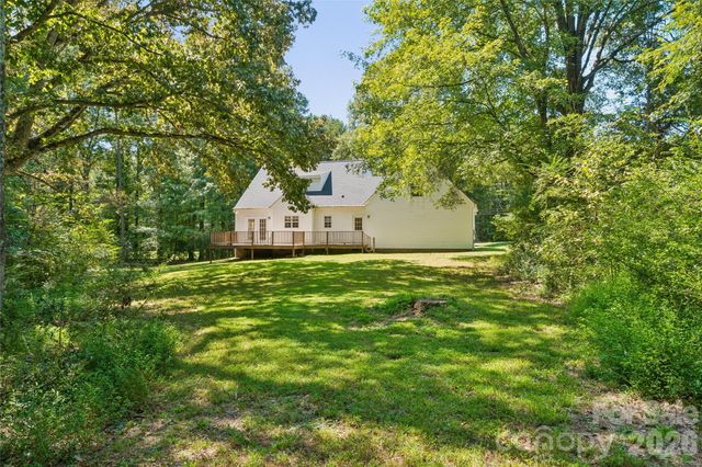 7500 Plott Road, Charlotte, NC 28215